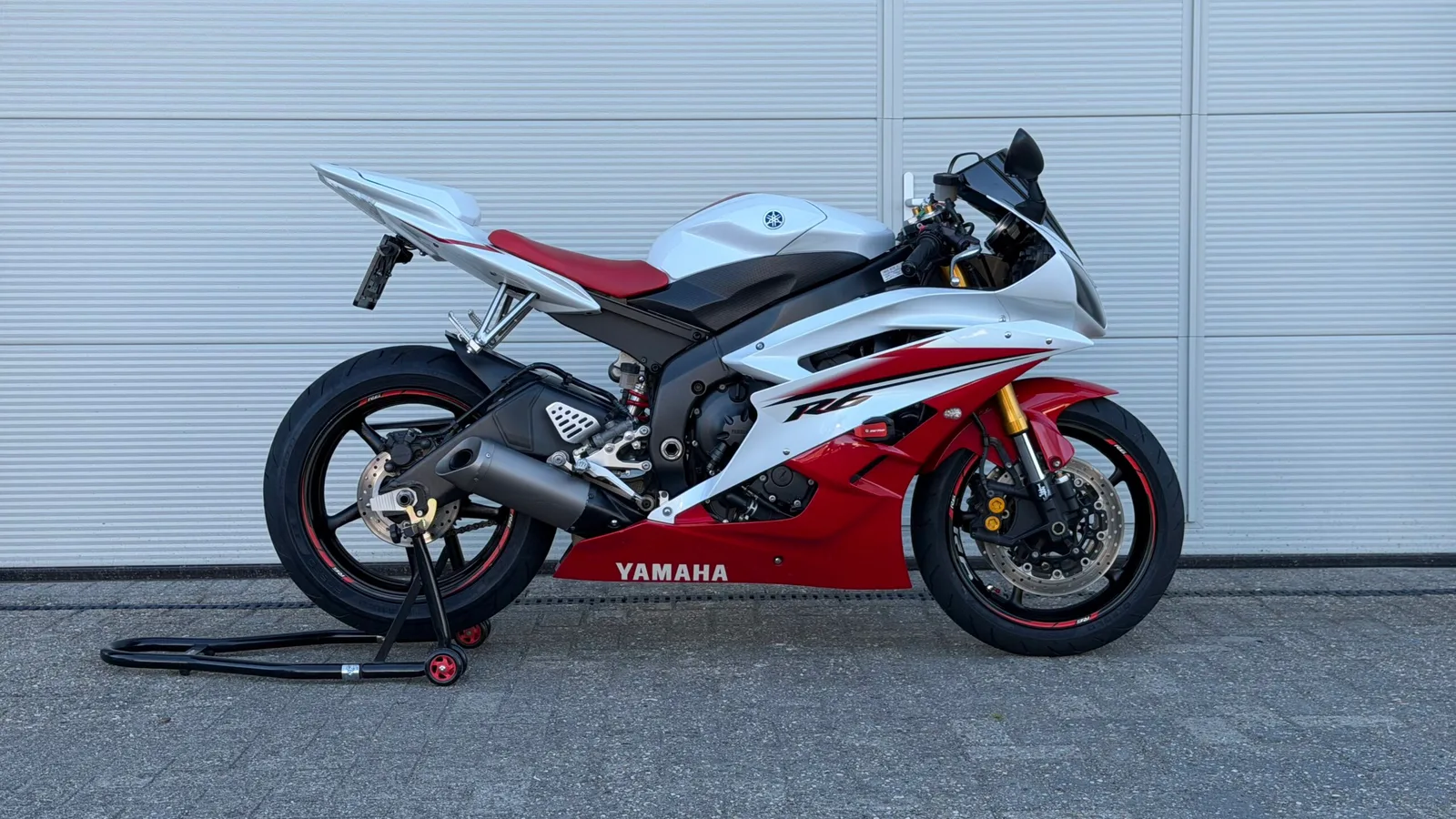 Yamaha YZF-R6 (2007) — foto 1
