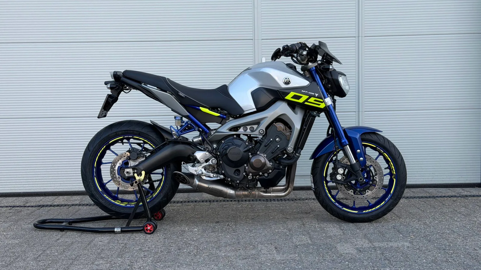 Yamaha MT-09 (2017) — foto 1