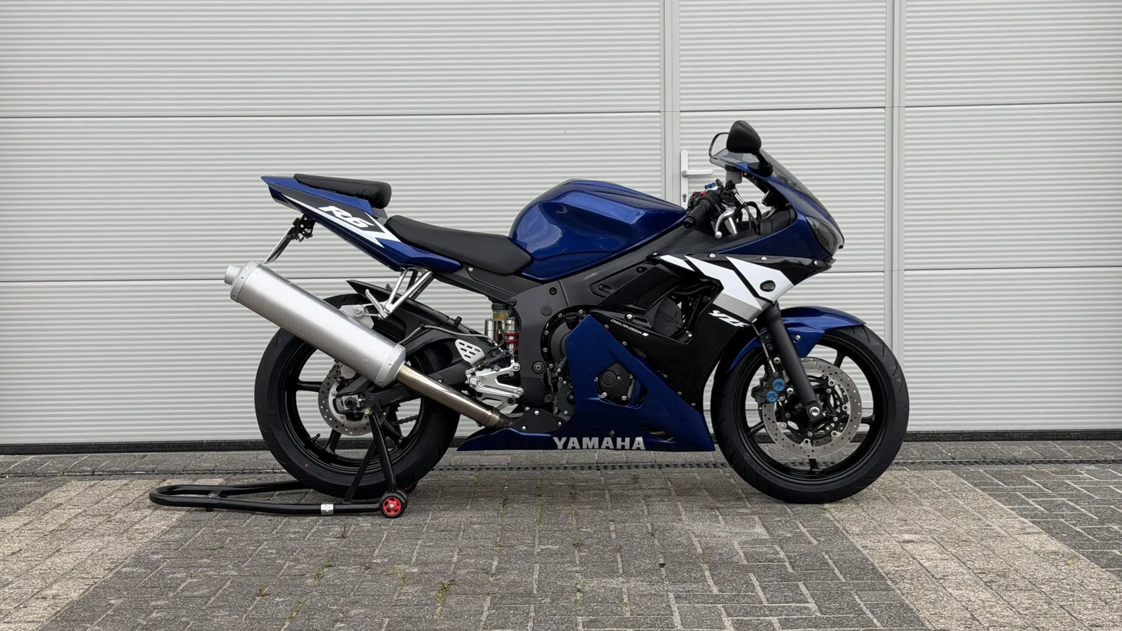 Yamaha R6 (2002) — foto 1