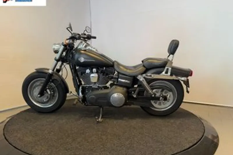 HARLEY-DAVIDSON FAT (2012)