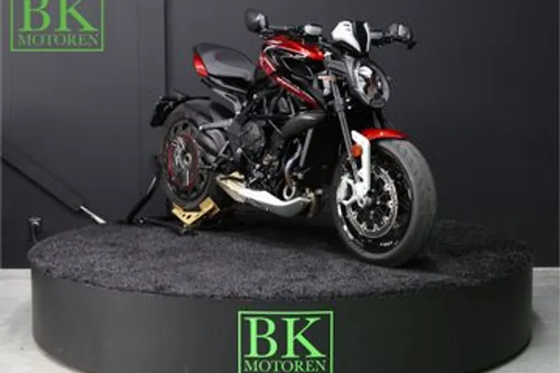 MV Agusta Dragster 800 (2024)