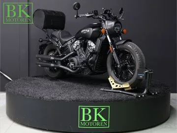 Indian Scout Bobber (2022) — foto 1