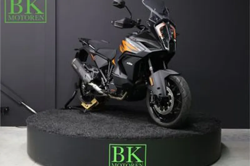 KTM 1290 Super Adventure (2022)