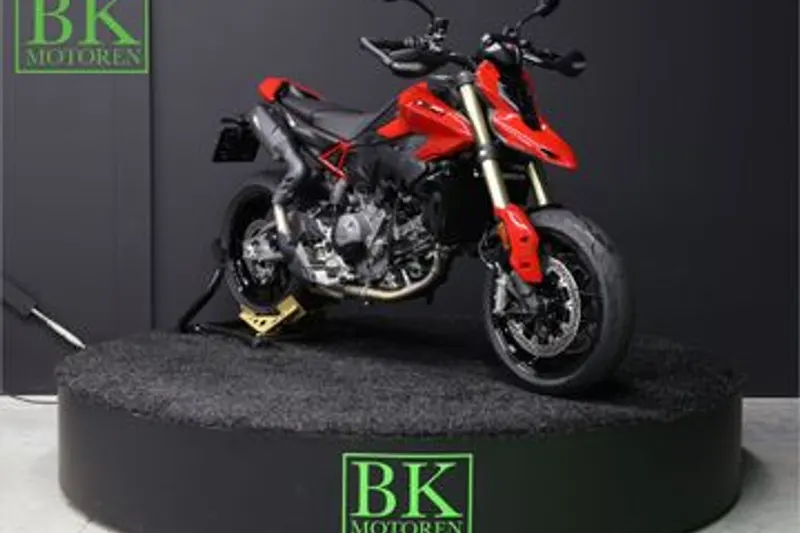 Ducati Hypermotard V2 (2026)
