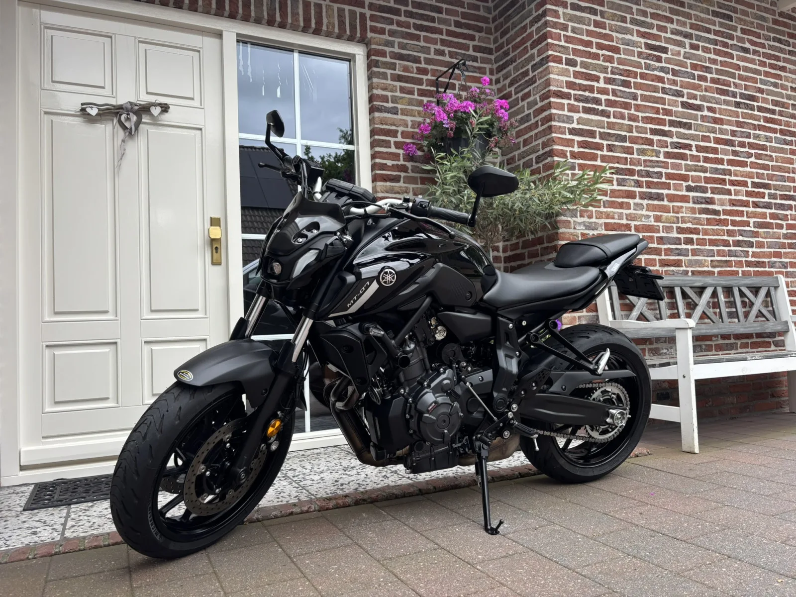 Yamaha MT-07 (2023) — foto 1