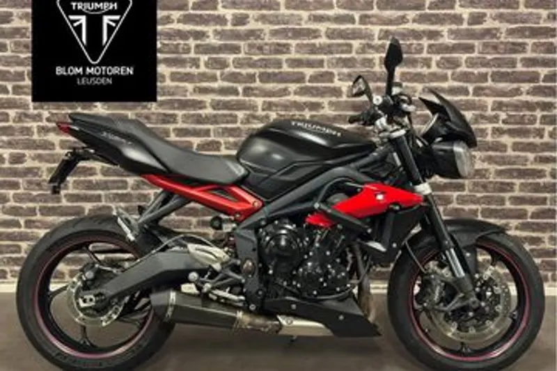 Triumph Street Triple R (2015)