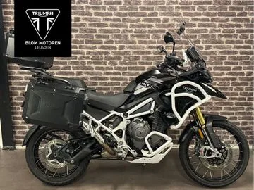 Triumph Tiger 1200 Rally Pro (2023) — foto 1