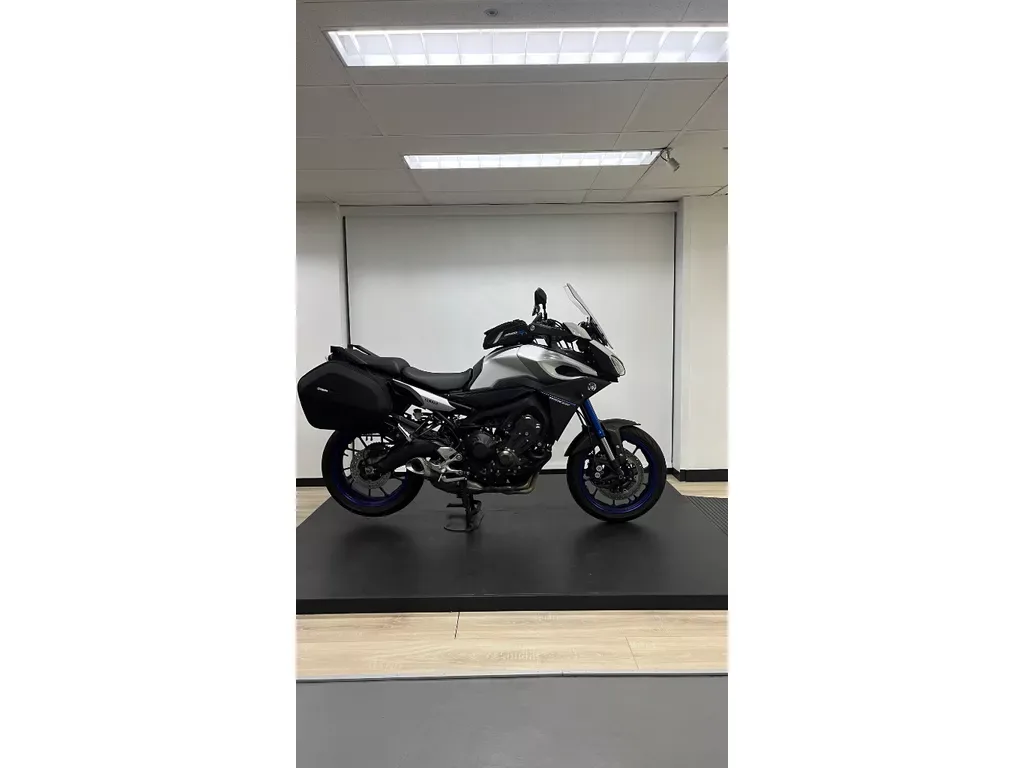 Yamaha TRACER 900 (2015) — foto 1