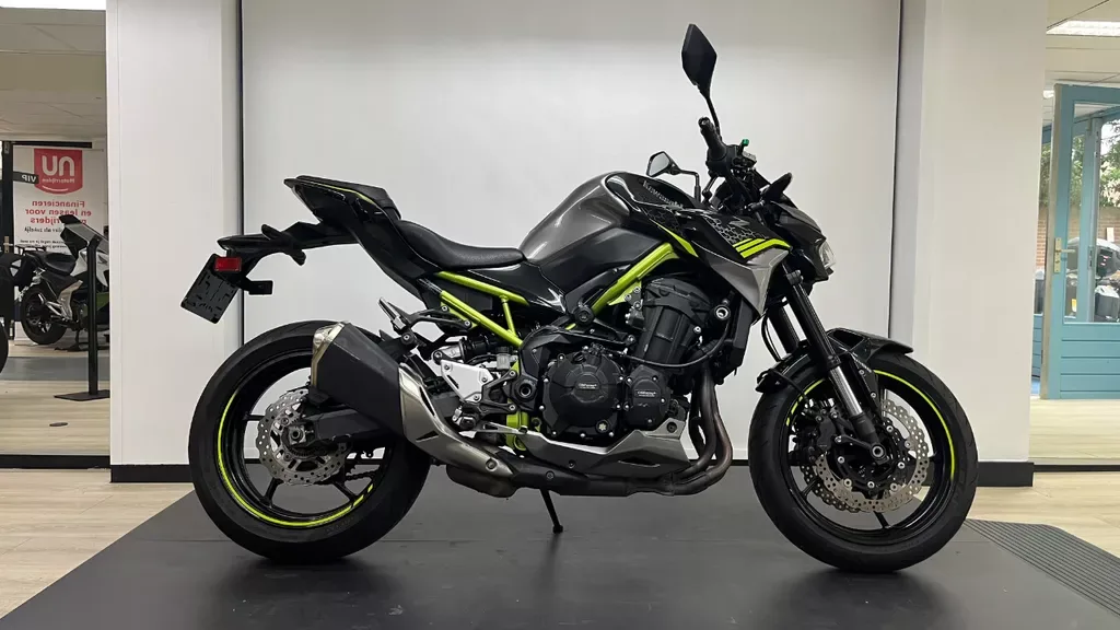Kawasaki Z900 (2020) — foto 1
