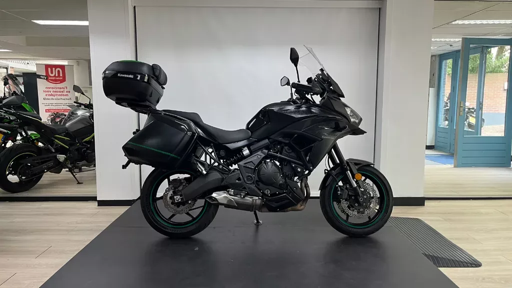 Kawasaki Versys 650 (2022) — foto 1