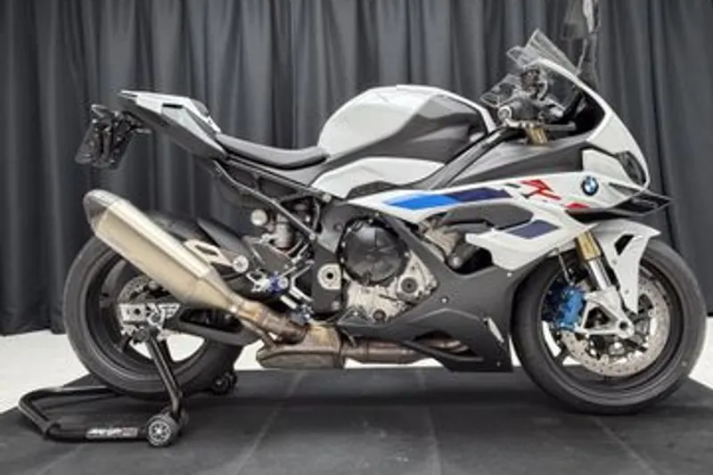 BMW S 1000 RR (2024)