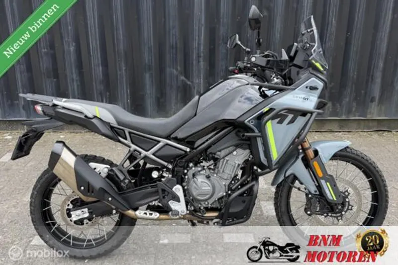 CFMoto 450 MT (2026)