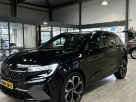 Renault Austral 1.2 E-Tech full hybrid 200 Iconic Esprit Alpine