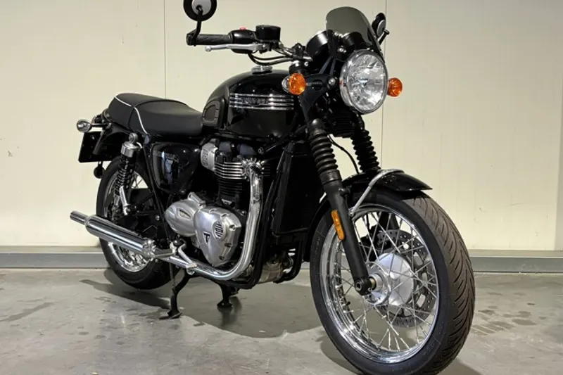 Triumph Bonneville T100 (2018)