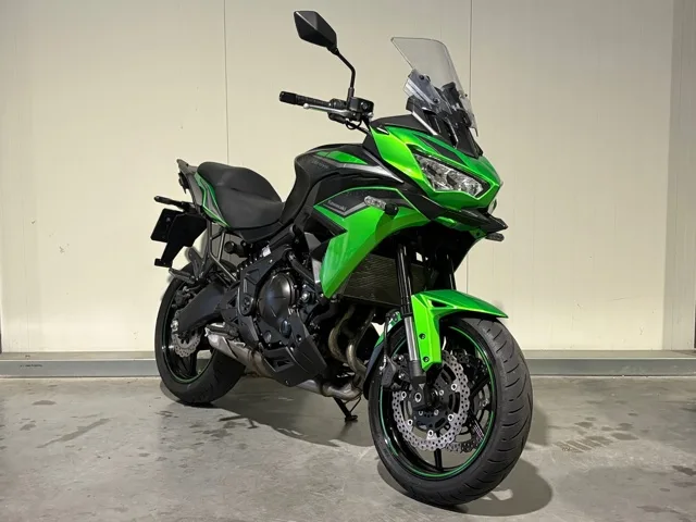 Kawasaki Versys 650 (2023) — foto 1