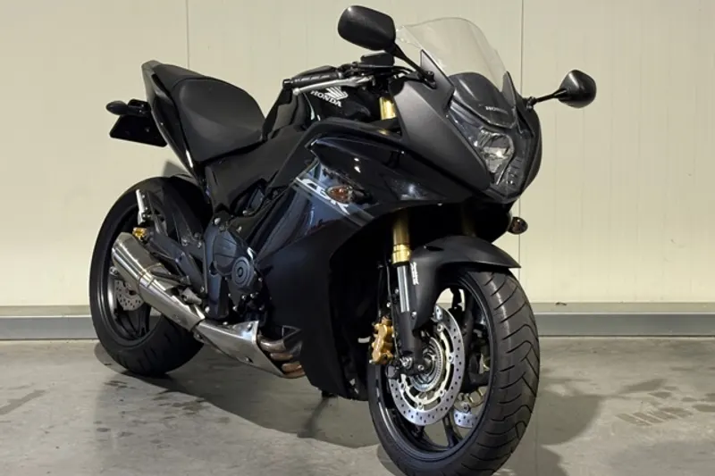 Honda CBR 600 F ABS (2011)