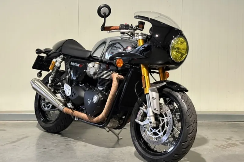 Triumph Thruxton 1200 RS (2023)