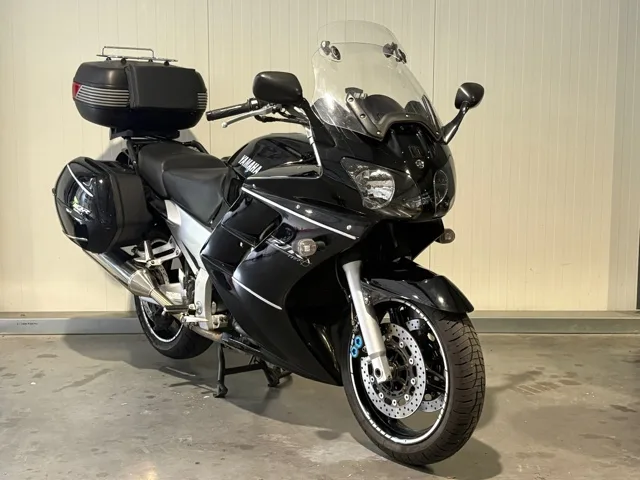 Yamaha FJR1300 (2001) — foto 1