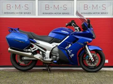 Yamaha FJR1300 (2002) — foto 1
