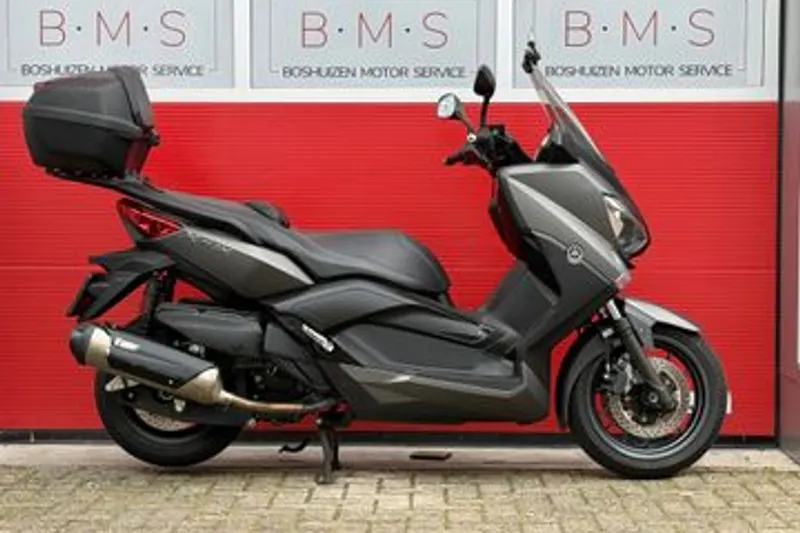 Yamaha X MAX 400 (2017)