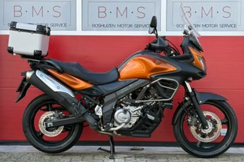 Suzuki V-Strom (2011)