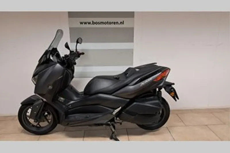 Yamaha X-MAX 300 (2019)