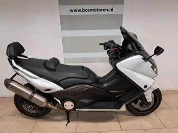 Yamaha Tmax White MAX (2013) — foto 1