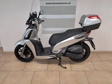 Kymco People (2012) — foto 1