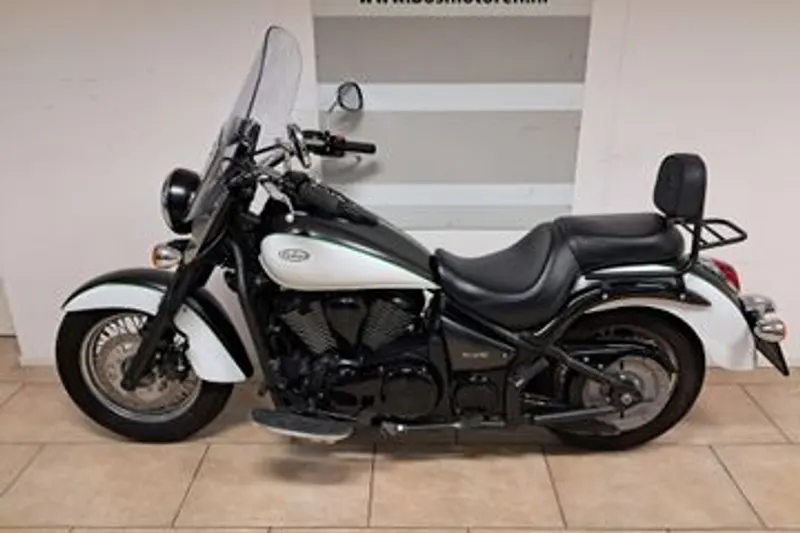 Kawasaki VN 900 Classic (2017)