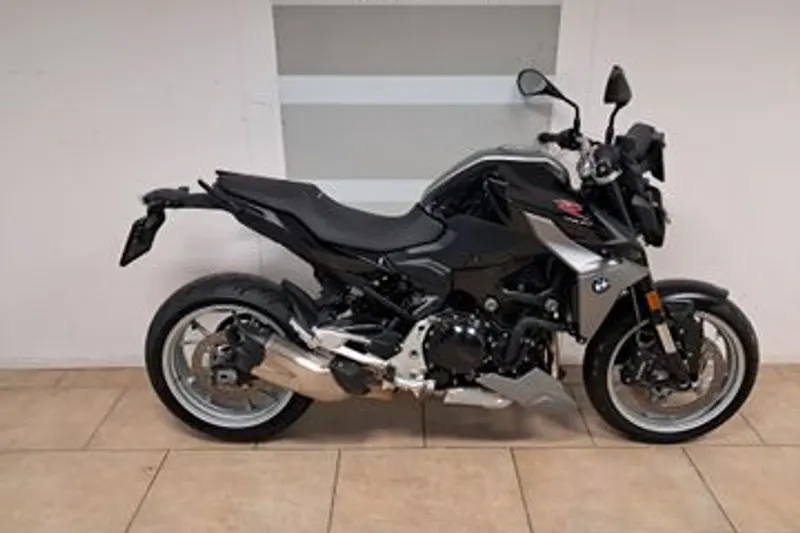 BMW F 900 R (2021)