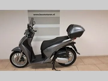 Honda SH 150i (2014) — foto 1