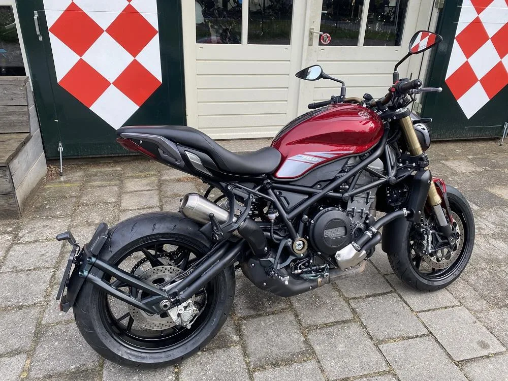 Benelli 752S (2020) — foto 1