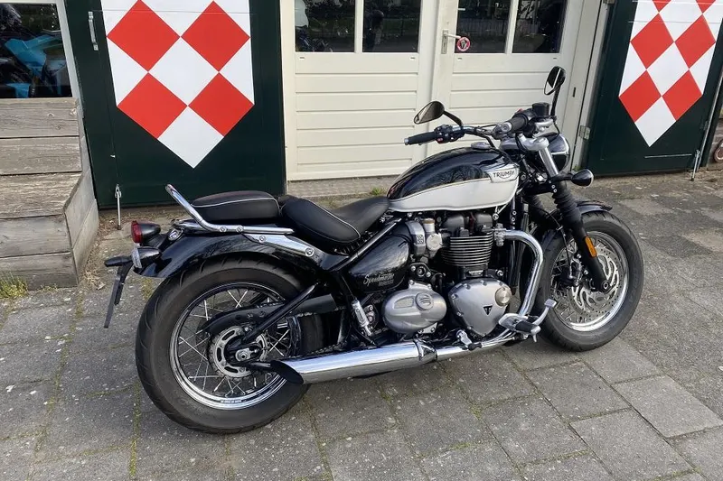 Triumph Bonneville (2021)