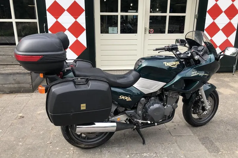 Triumph Sprint 900 (1994)