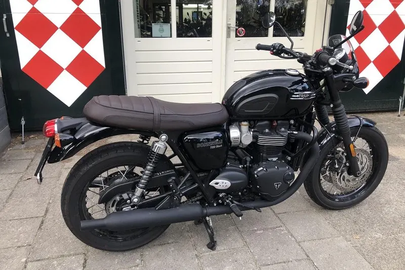 Triumph Bonneville T120 (2021)
