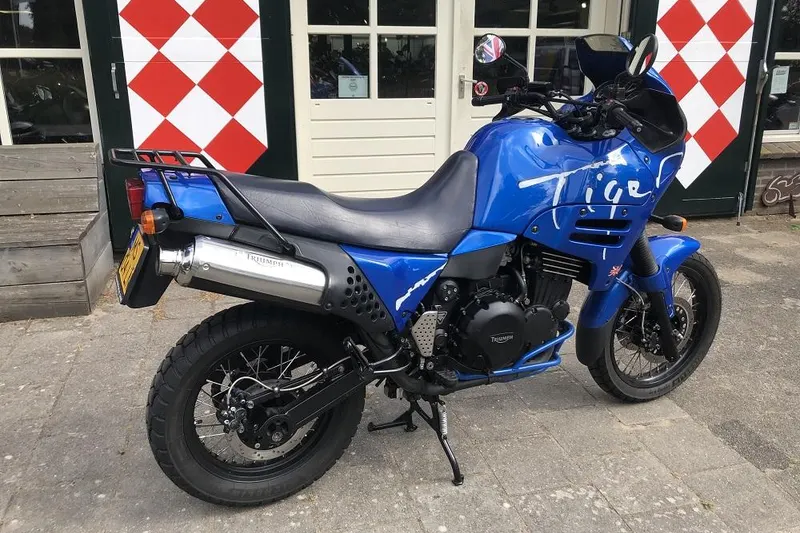 Triumph Tiger 900 (1994)