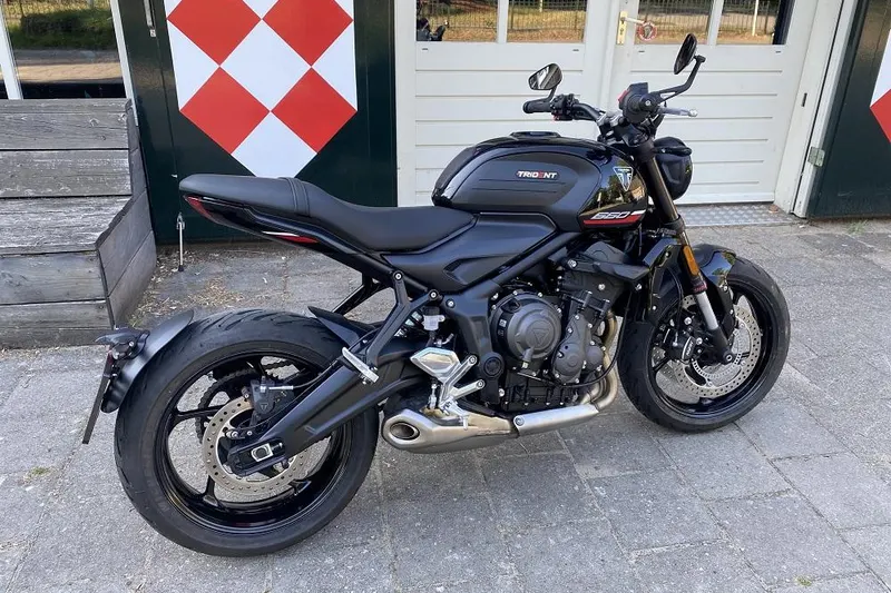 Triumph Trident 660 (2025)