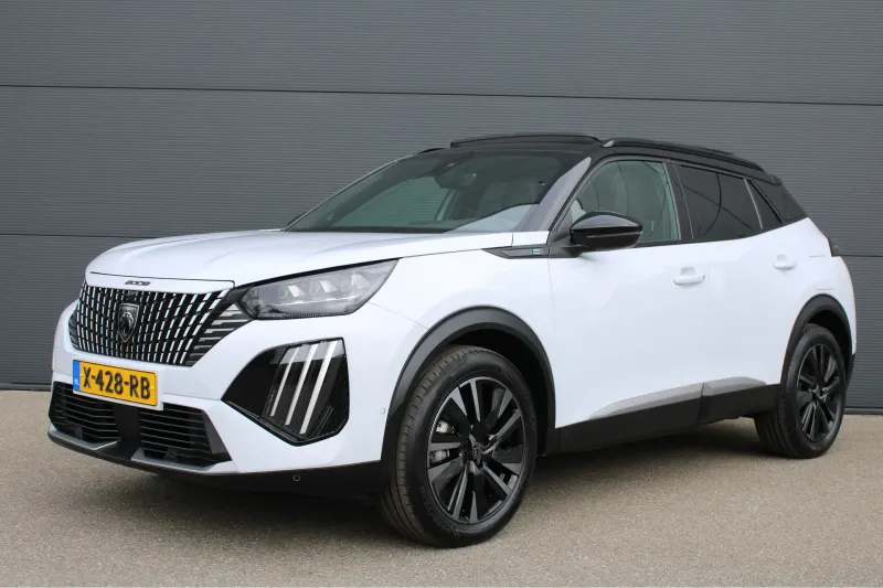 Peugeot e-2008 (2024)