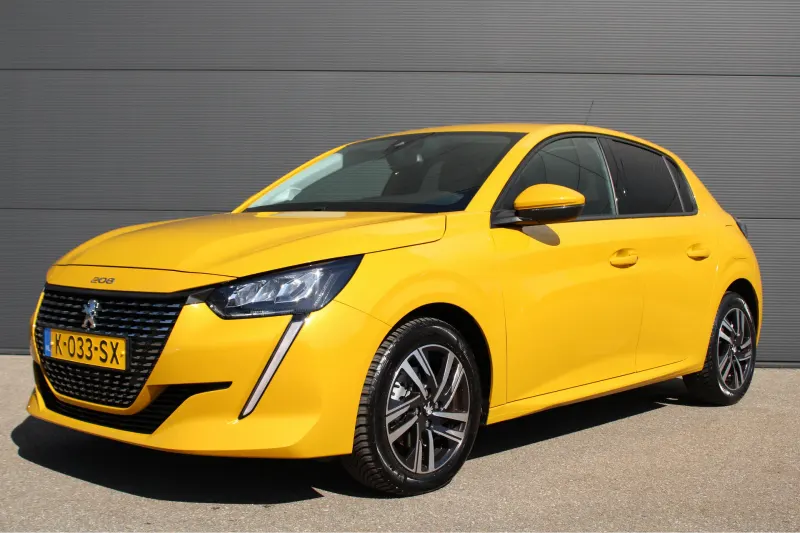 Peugeot 208 (2021)