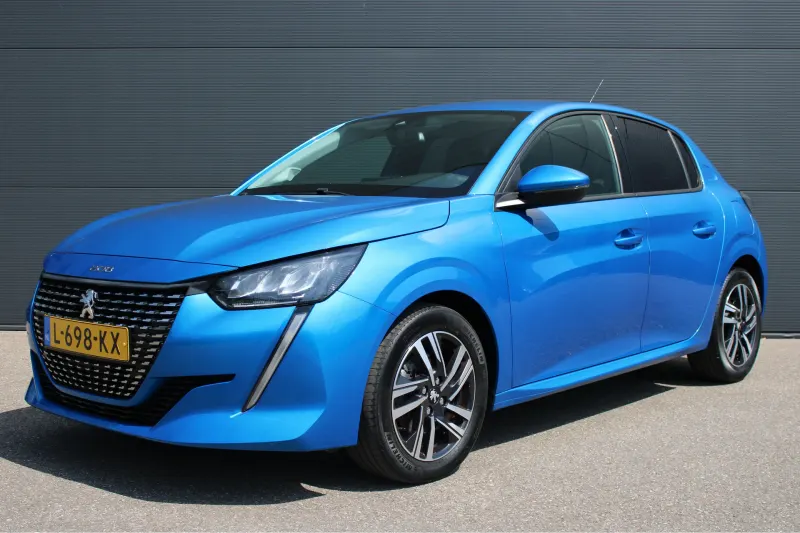 Peugeot 208 (2021)