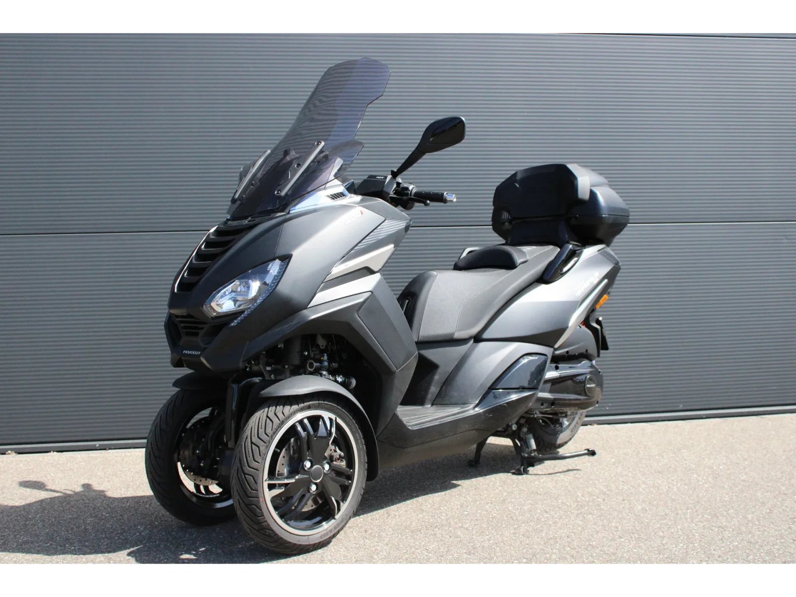 Peugeot Metropolis (2024) — foto 1