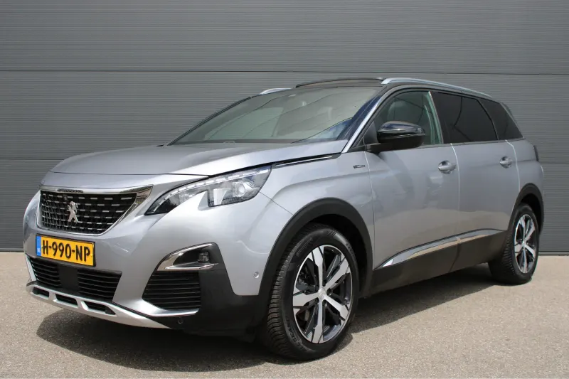 Peugeot 5008 (2019)