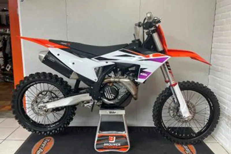 KTM 450 SX-F (2024)