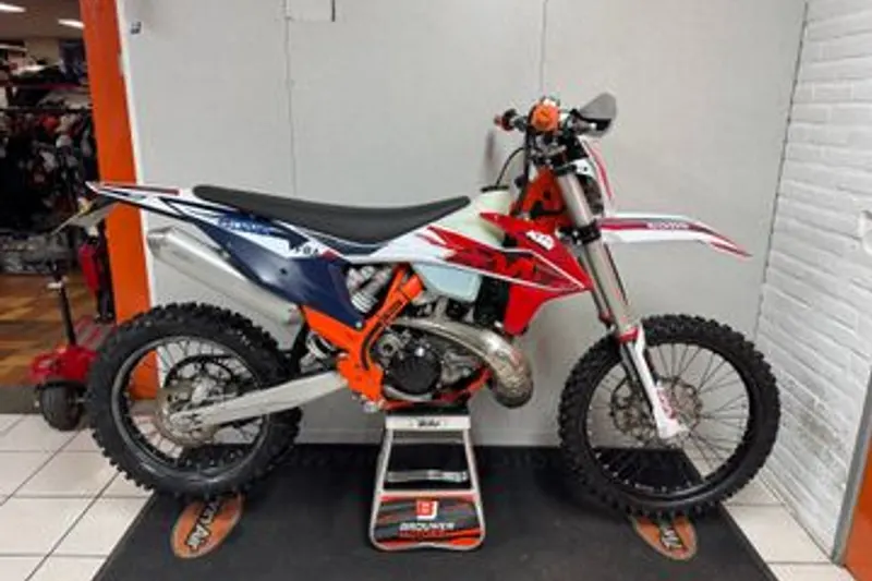 KTM 250 EXC (2023)