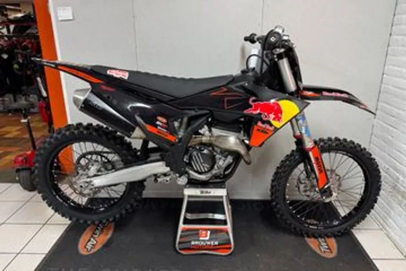 KTM 250 SX-F (2023)