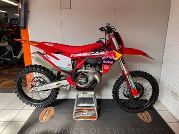 GasGas MC 450F Prado Edition (2025) — foto 1