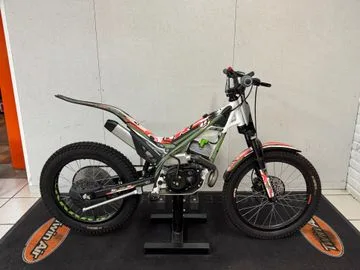 MINI Vandal R3 (2022) — foto 1