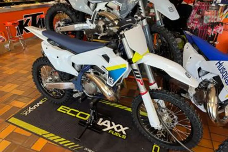 Husqvarna TC 250 (2025)