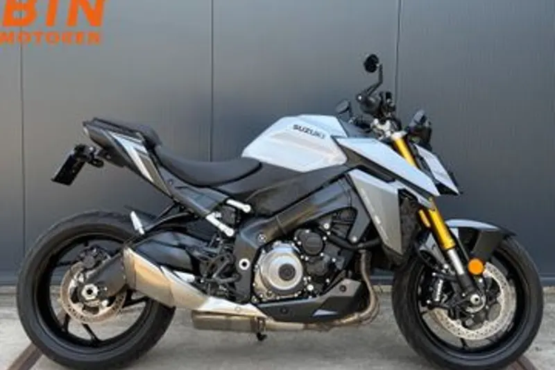 Suzuki GSX-S1000 (2022)