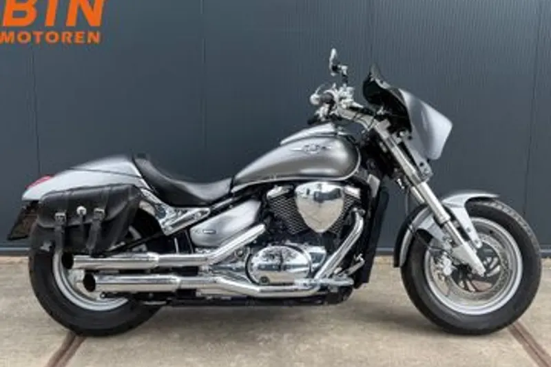 Suzuki Intruder M800 (2010)